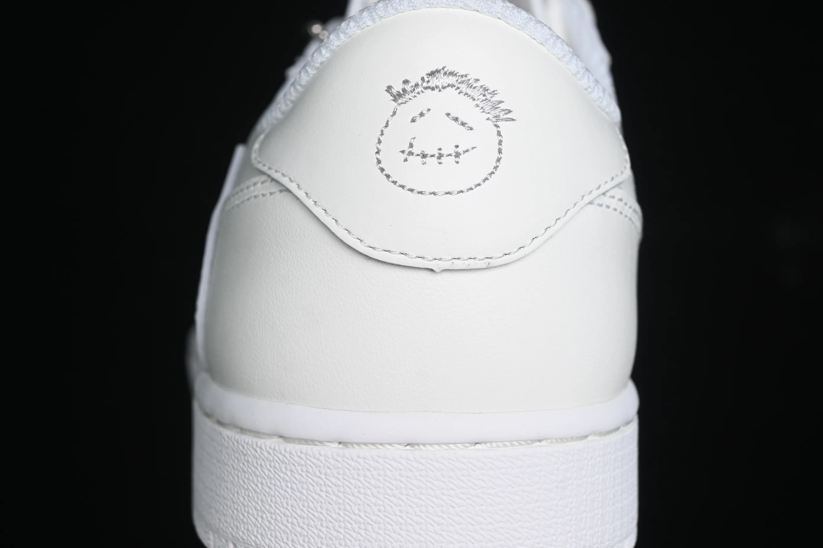 All categories Air Jordan Jordan series basketball shoes Air Jordan 1 Low Pure original Travis Scott x Air Jordan Low OG SP AJ1 Joe 1 TS joint barb low-top family and friends limited pure white TD1228-111